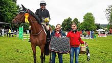Siegerbild: Pferd Cornelius 54 und Andres Friedrich von VPS und Medizin Partners Wehr haben das Springen über Geländehindernisse ...