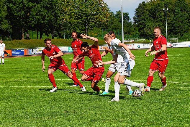 Bild 37: SV 08 Laufenburg siegt in Unterzahl gegen den SV Kirchzarten &ndash; und wir haben Bilder!