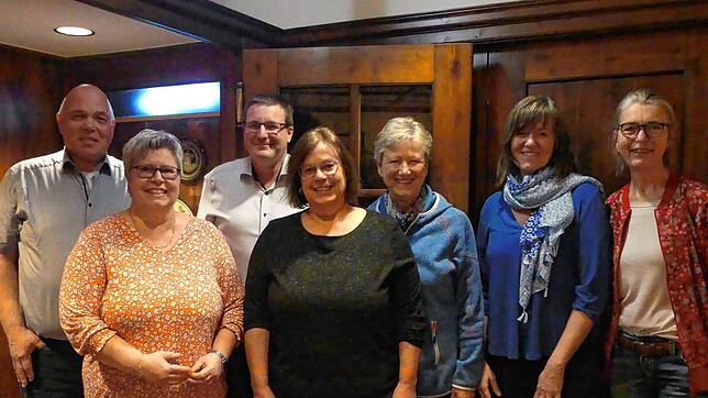 Der Vorstand freut sich auf das neue Vereinsjahr des Freundeskreises Laufenburg-Le Croisic (von links): Torsten Amann, Claudia Gamp, ...