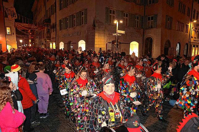 Bild 24: Butzenlauf 2025: Das sind die spektakulärsten Bilder der Konstanzer Fasnacht – Jetzt ansehen