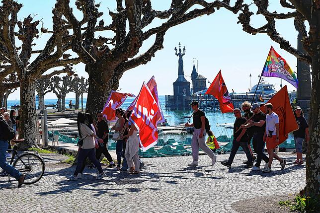 Bild 3: Gemeinsamer Protest am 1. Mai: So gingen Konstanzer und Kreuzlinger auf die Straße
