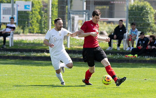Bild 8: FC Hochrhein siegt mit 4:1 beim Bosporus FC Friedlingen &ndash; und wir haben Bilder!