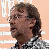 Bürger Roland Kappaun erläuterte das seiner Ansicht nach beste Vorgehen für die Gemeinde.