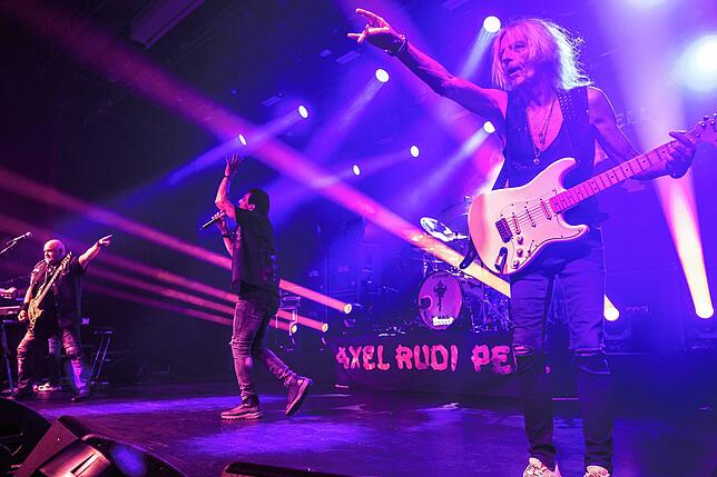 Bild 11: Axxis und Axel Rudi Pell Konzert - Die besten Bilder