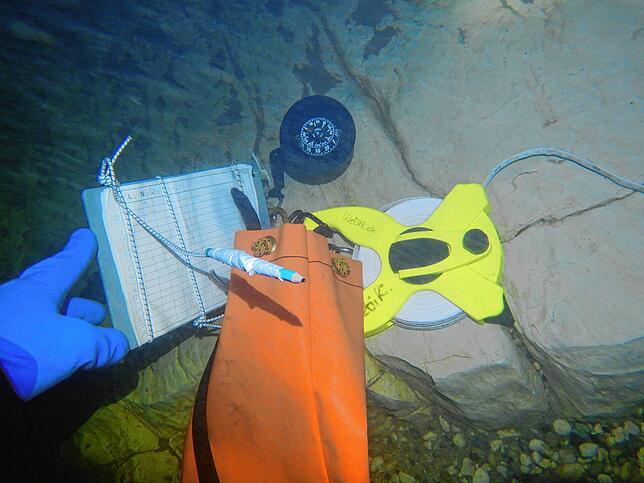 Bild 16: Wie sieht es in der Aachhöhle aus? Wir nehmen Sie mit auf einen virtuellen Tauchgang