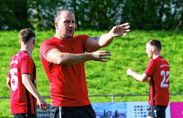 Bild 19: Die besten Bilder vom spannenden Spiel zwischen FC RW Salem und FC Bodman-Ludwigshafen