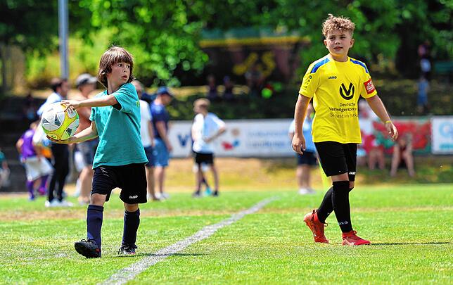 Bild 14: Kleine Kicker ganz groß! Unsere große Bildergalerie vom Grundschulturnier in Radolfzell – Teil 2!