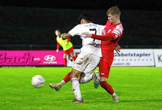 Bild 6: Mit 7:0 gewann der FC RW Salem das Duell mit dem Türkisch SV Konstanz. Wir haben die besten Bilder!