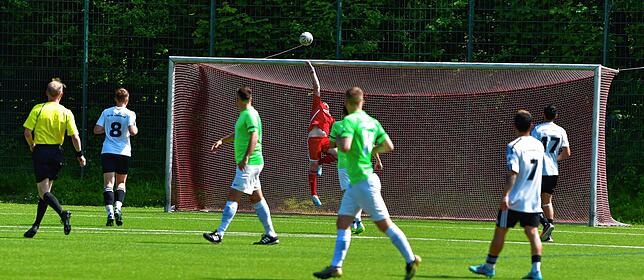 Bild 11: SG Mettingen/Krenkingen siegt 5:0 bei der U23 des SV 08 Laufenburg – und wir haben Bilder!