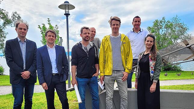 Die Organisatoren und Sponsoren des diesjährigen Seefestivals: Erik Hörenberg, Fachbereichsleiter Kultur, Alexander Endlich, Vorstand ...