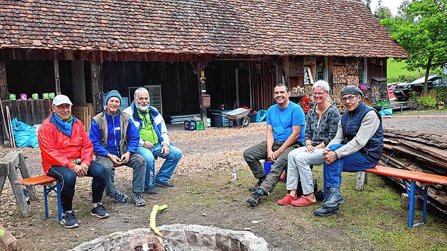 Das 350-Jährige des Röthenlochhofs hat die Erwartungen des neunköpfigen Organisationsteams mit Henry Greif, Klaus Richter, Jörg ...