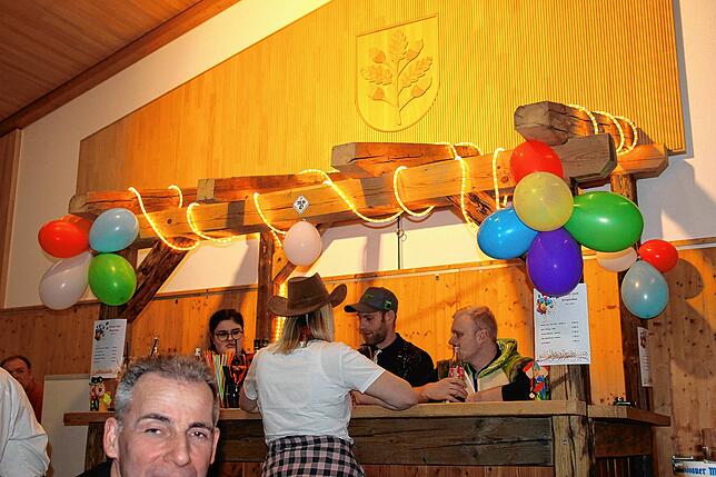 Bild 16: So unterhaltsam war der Tratschabend 2025 in Oberalpfen