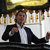 Der ehemalige Schiedsrichter Urs Meier hält die 28. Kanzelrede in der Donaueschinger Stadtkirche St. Johann. Bild: Lutz Rademacher