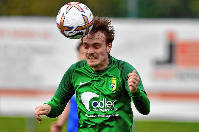 Bild 5: SV Herten unterliegt knapp mit 3:4 beim TuS Efringen-Kirchen &ndash; und wir haben Bilder!
