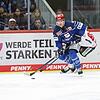 Kyle Platzer hat stets ein Auge für seine Mitspieler.