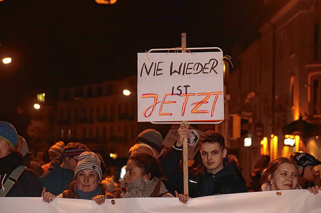 Bild 20: Konstanz geht für Zusammenhalt und Demokratie auf die Straße: Bilder