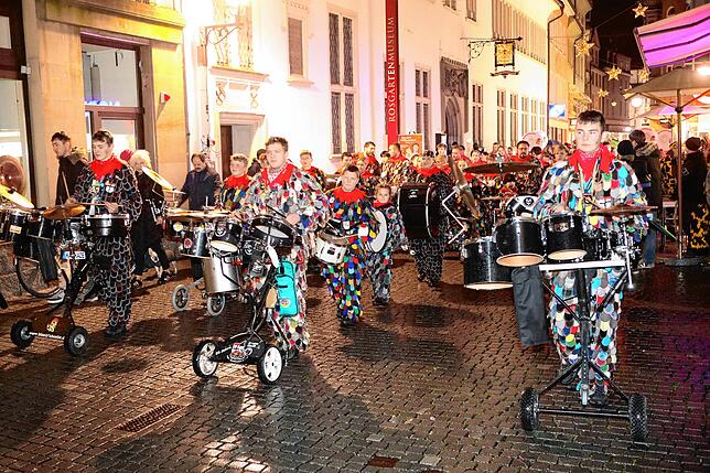 Bild 16: &sbquo;S goht degege! In Konstanz wird die Fasnacht ausgerufen. Hier gibt&lsquo;s die Bilder aus der Altstadt