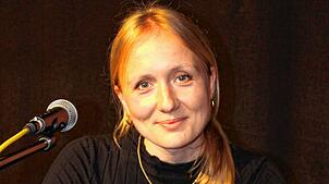 Die Autorin Ruth-Maria Thomas stellt ihren Roman „Die schönste Version“ bei der Scheffelpreis-Lesung im Musiksaal des ...