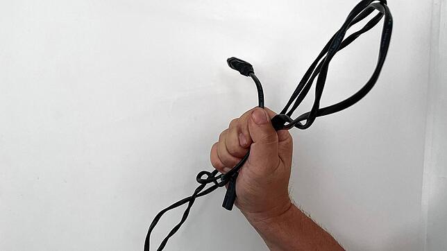 Am Amtsgericht in Überlingen müssen sich zwei Brüder unter anderem wegen schwerer Körperverletzung verantworten. Ein Elektrokabel ...