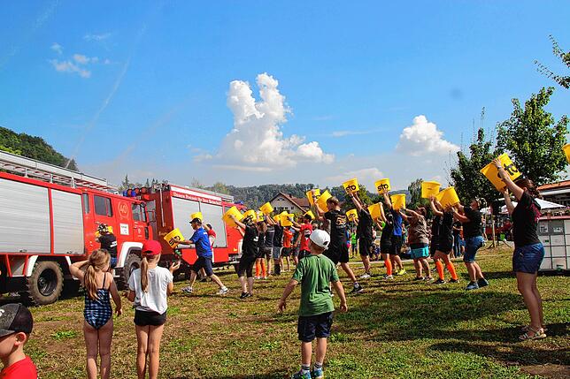 Bild 9: Bilder von der Bauernolympiade der FFW Eggingen