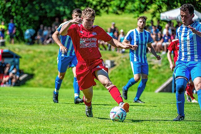 Bild 30: FC Dachsberg siegt 2:0 beim SV Berau und steigt auf &ndash; wir haben Bilder!