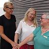 Gemeinsam starten Awo und Soroptimistinnen das BiA-Projekt: (von links) Kathrin Stumpf (Awo-Kreisverbandsgeschäftsführerin), Waltraud ...