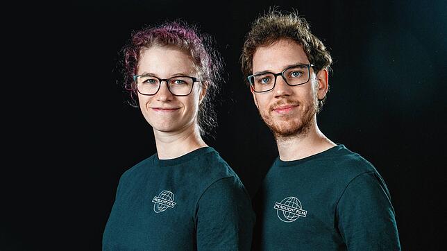 Die Mondlicht-Film GbR wurde 2019 gegründet, nachdem sich die Gruppe an der HFU kennenlernte. Das Kernteam: Jana Johnston und Joscha ...