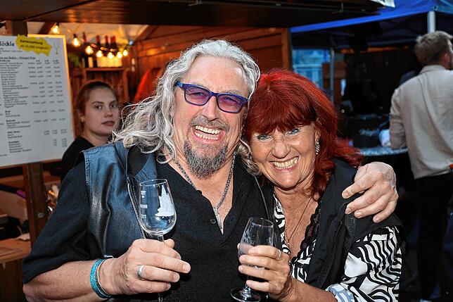 Bild 31: Mit Musik und Gaumenfreuden lockt das Konstanzer Weinfest 2025 seine Gäste