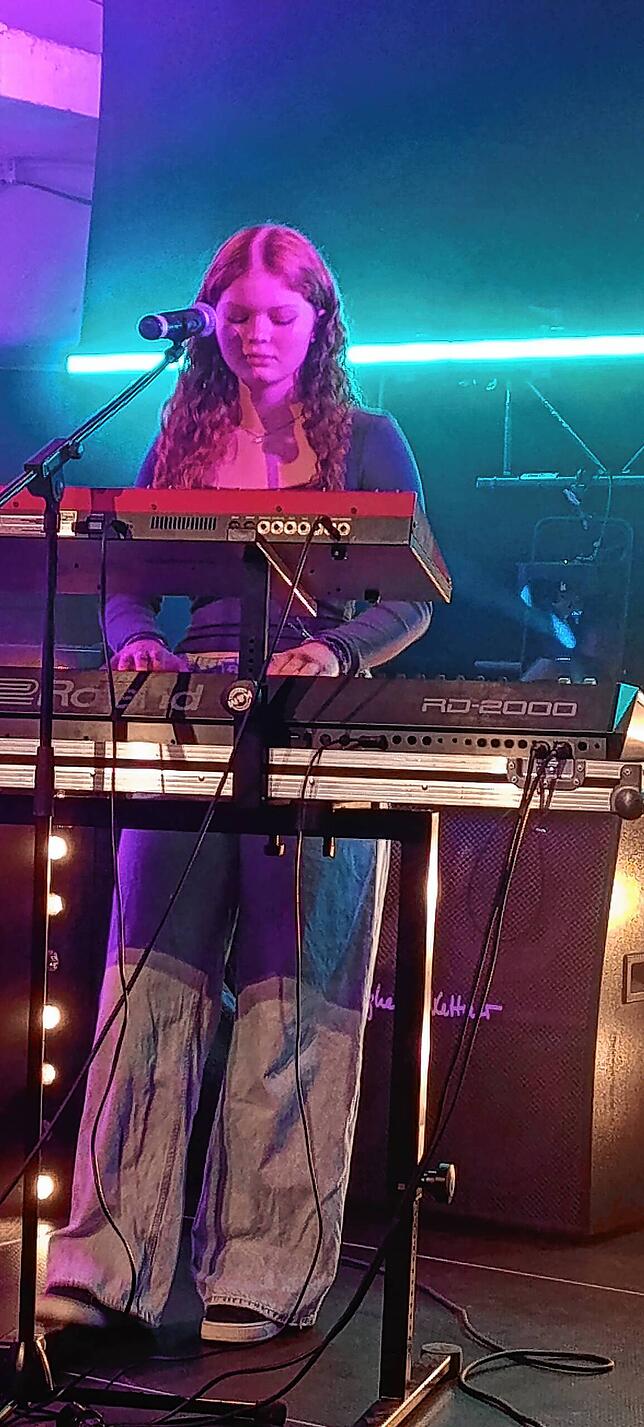 Bild 17: Bilder vom Schüler-Bandcontest in der Lauffenmühle