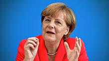 Die damalige Bundeskanzlerin Angela Merkel (CDU) äußert sich am 31. August in der traditionellen Sommer-Pressekonferenz in Berlin.