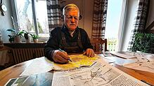 Auf dem Tisch von Ernst Reiser braut sich was zusammen. In Nordstetten hat der Landwirt jetzt die Projekt-Blockade für eine Anbindung ...