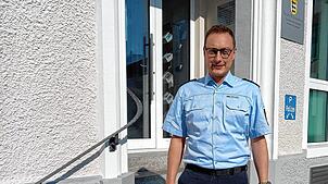 Polizeihauptkommissar Robin Damast ist seit dem 1. Januar der neue Leiter des Polizeiposten Markdorf. Der 38-Jährige ist Nachfolger von ...