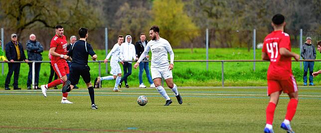 Bild 3: VfR Bad Bellingen siegt 3:1 bei der SG FC Wehr/Brennet &ndash; und wir haben Bilder!