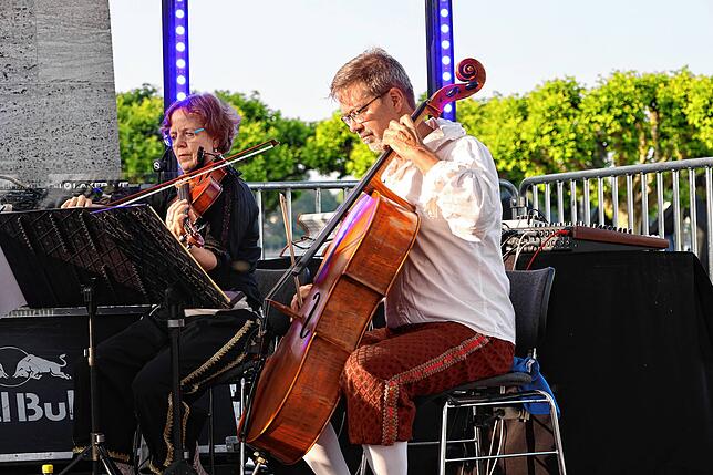 Bild 13: Coole Klänge in Konstanz: Wer kommt zum Konzert der Philharmonie bei der Bodenseewoche?