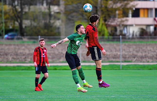 Bild 35: SV Herten besiegt den SV Jestetten im Kellerduell mit 3:2 &ndash; und wir haben Bilder!
