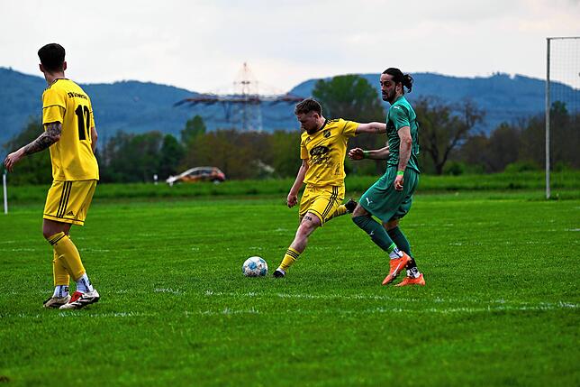 Bild 27: SV Schwörstadt unterliegt mit 1:5 bei der SG Nollingen/Degerfelden – und wir haben Fotos!