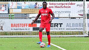 Blick nach vorn: Paul Mendy (29) hat dem SV Dogern für die nächsten zwei Jahre als Spielertrainer zugesagt.