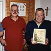 Der Vorsitzende Leo Greber (Mitte) ernennt bei der Hauptversammlung Hubert Siber (links) und Norbert Quarleiter zu Ehrenmitgliedern des ...