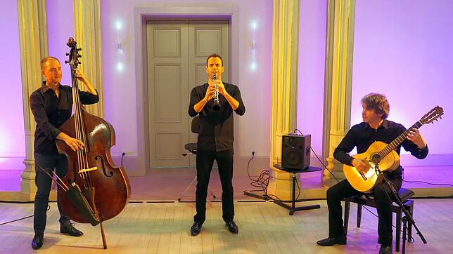 Der Auftritt des David Orlowsky-Trios im Museum Art PLus war ausverkauft. Und wie Musikfreunde-Präsident Andreas Wilts sagt, eines der ...