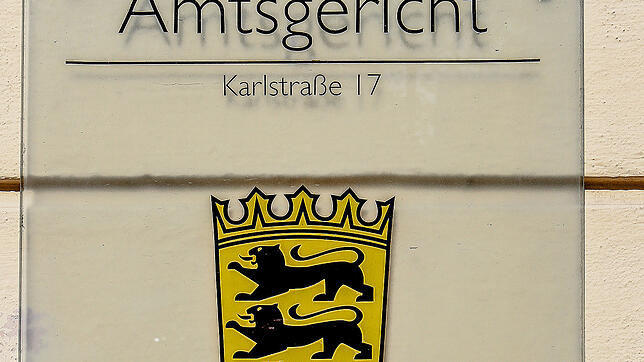 Gegen einen 44-Jährigen wurde vor dem Amtsgericht Sigmaringen wegen sexueller Belästigung und Beleidigung verhandelt.