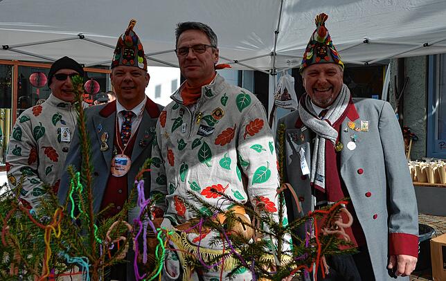 Bild 1: Bilder von der Schülerbefreiung in Markdorf am Schmotzigen Dunschtig