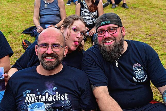 Bild 21: Tausende Metalheads feiern im Schwarzwald