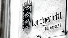 Wegen der Verbreitung von Jugendpornografie steht seit Mittwoch ein 25-Jähriger vor dem Landgericht Ravensburg. Er soll sich als ...