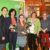 Der Ortsverband Oberes Bregtal der Grünen wird aus der Taufe gehoben. Zu Gast ist die Landesvorsitzende Sandra Detzer (links). Neben ihr ...