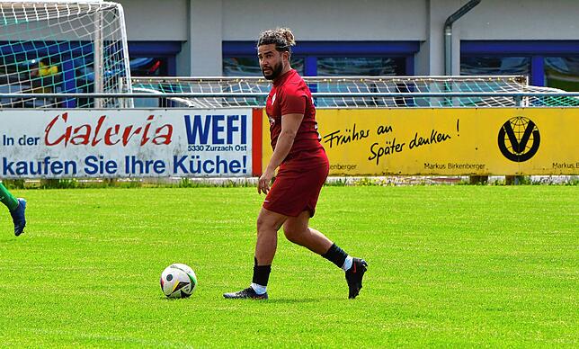 Bild 3: SV Waldhaus II gewinnt Kellerduell gegen DTFV Bad Säckingen mit 2:1 – und wir haben Fotos!