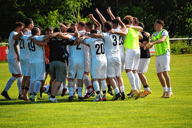 Bild 9: FC Tiengen 08 II holt den Titel durch ein 4:0 bei der SG Bettmaringen/Mauchen &ndash; wir haben Bilder!