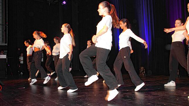 Die Hip-Hop Tanzgruppe „No Names“ aus dem Jugendzentrum Tiengen (Juz) begeisterte mit ihren Choreografien.