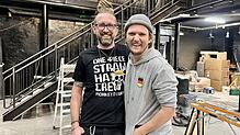 Urs Fischbach und Julian Hischmann freuen sich auf das Opening des Omega. Noch wirkt es wie eine Baustelle, aber das Team sei auf der ...