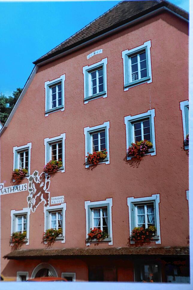 Das Rathaus im Jahr 1983.
