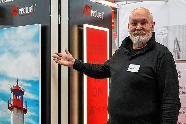 Peter Soler bietet Infrarotheizungen an und wundert sich über das verhaltene Interesse.